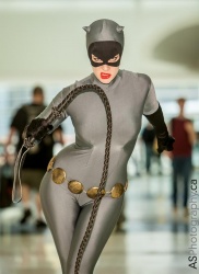 cosplay-28cb29-catwoman-202XA001.jpg