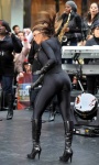 event-(ct)2008_beyonce_knowles_today_show-0034.jpg